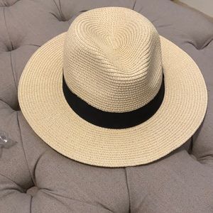 Straw hat